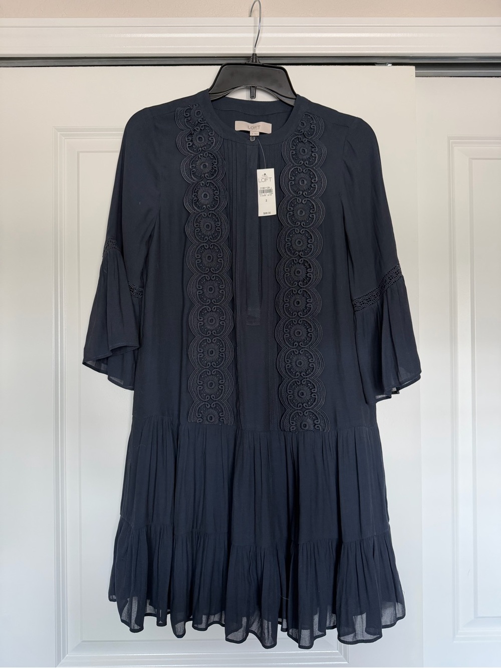 LOFT Bundle: 10 items NWT & like new - Picture 3 of 10